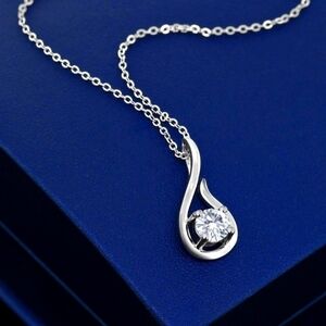 0.60ct Diamond Pendant Necklace Women Moissanite Silver 925 Gift Anniversary